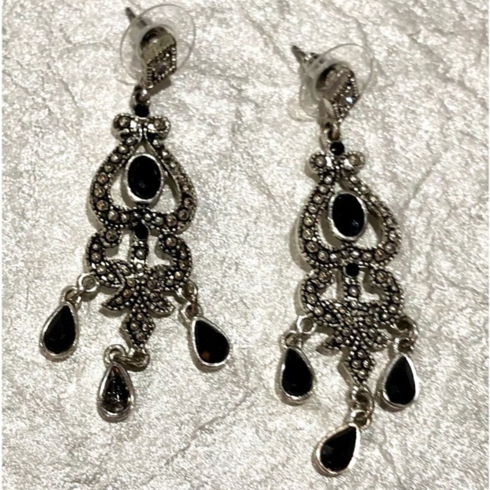 3pc bundle dangling rhinestone earrings 3 different styles silver/black - Picture 3 of 6